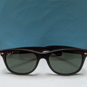 Ray Ban polarized rb2132